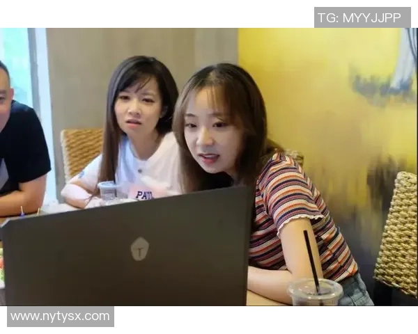 杨芳亲历分享极限运动的乐趣与挑战探索极限运动的心路历程与技巧秘诀